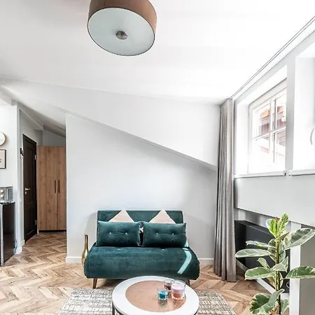 Modern Velvet Cathedral Square Studio Apartment